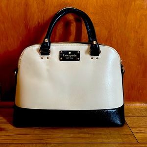 Kate Spade mid-sized bag